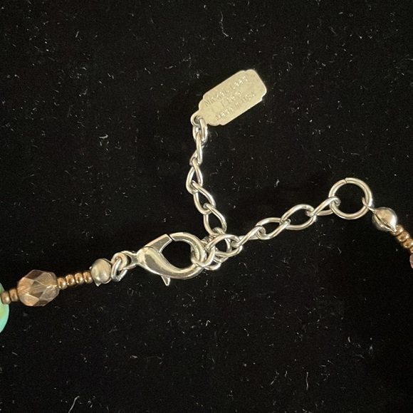 Turquoise Green beaded Necklace - Picture 4 of 5